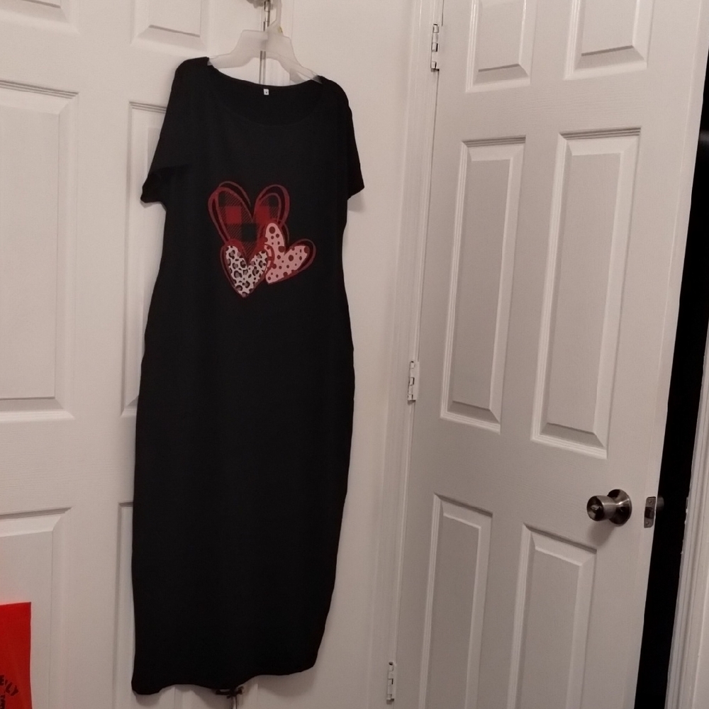 Black Heart Print Women's Dress with Pockets